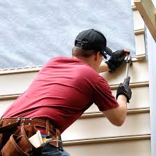 How To Choose The Right Materials for Your Siding Installation in 'Lemoore Station, CA